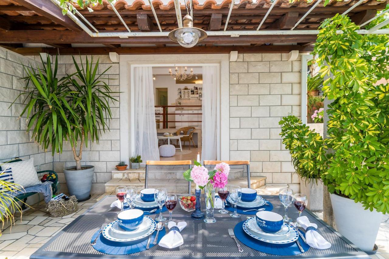 Apartments Ratac Lobrovic With Private Beach And Beautiful Sunset Slano Εξωτερικό φωτογραφία