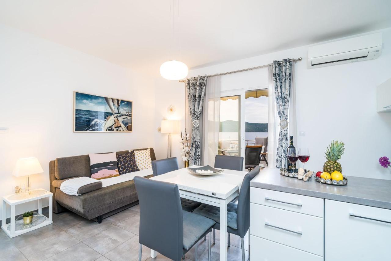 Apartments Ratac Lobrovic With Private Beach And Beautiful Sunset Slano Εξωτερικό φωτογραφία
