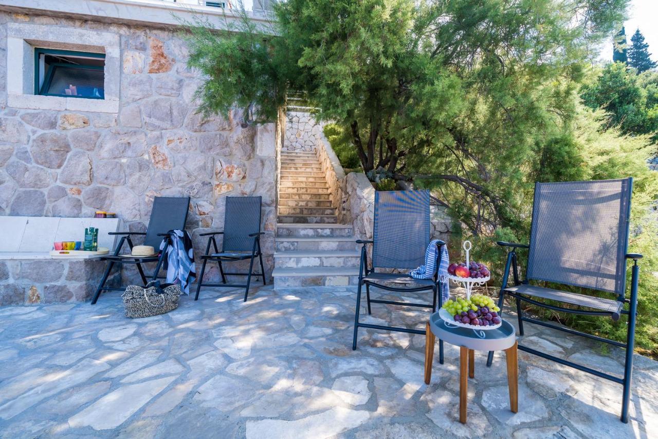 Apartments Ratac Lobrovic With Private Beach And Beautiful Sunset Slano Εξωτερικό φωτογραφία