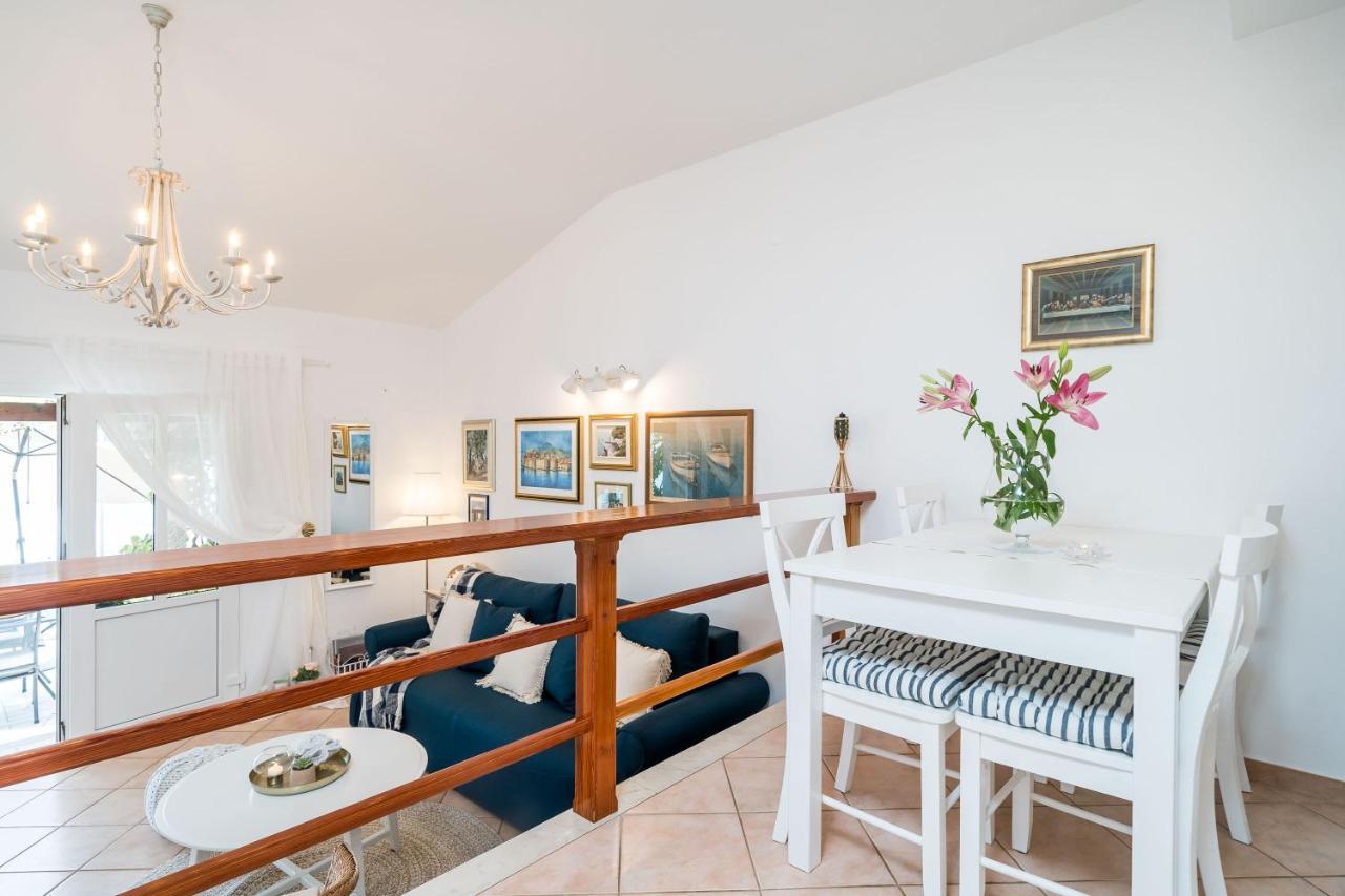 Apartments Ratac Lobrovic With Private Beach And Beautiful Sunset Slano Εξωτερικό φωτογραφία