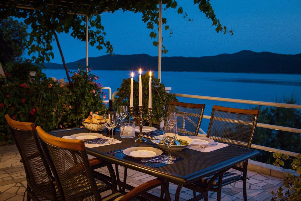 Apartments Ratac Lobrovic With Private Beach And Beautiful Sunset Slano Εξωτερικό φωτογραφία